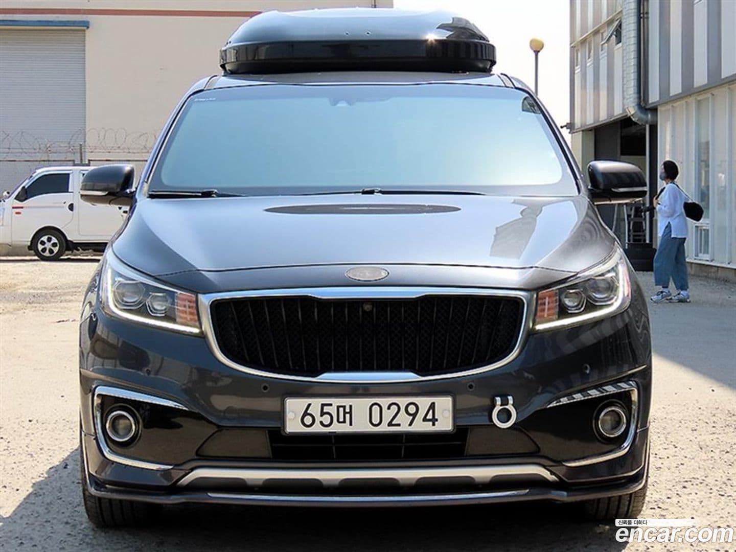 Main__Slider__Photo:Canival Kia 2016.8-0