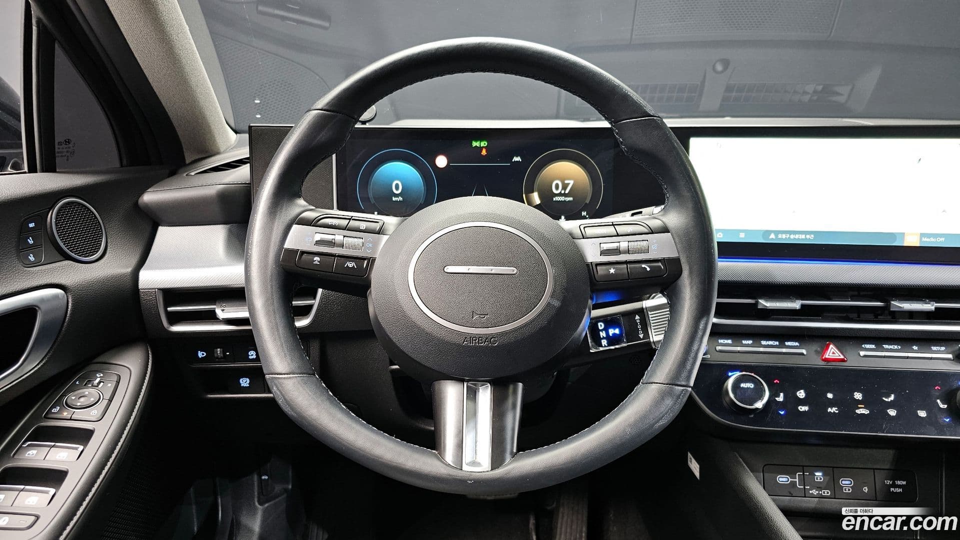 Main__Slider__Photo:Sonata Hyundai 2023.4-11