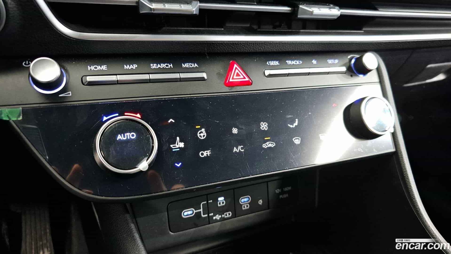 Sonata Hyundai 2023.4-OPTION-020