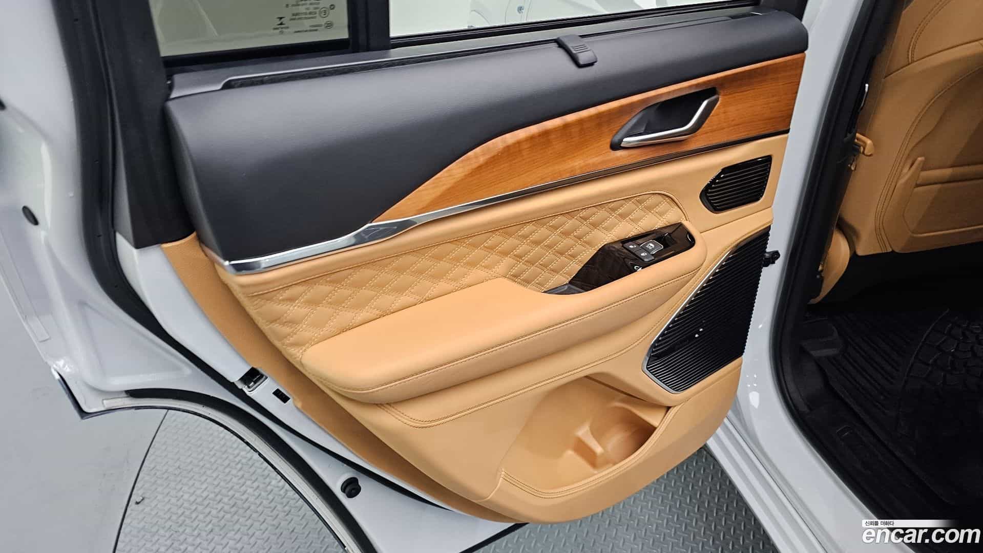 Cherokee Jeep 2022.11-INNER-035