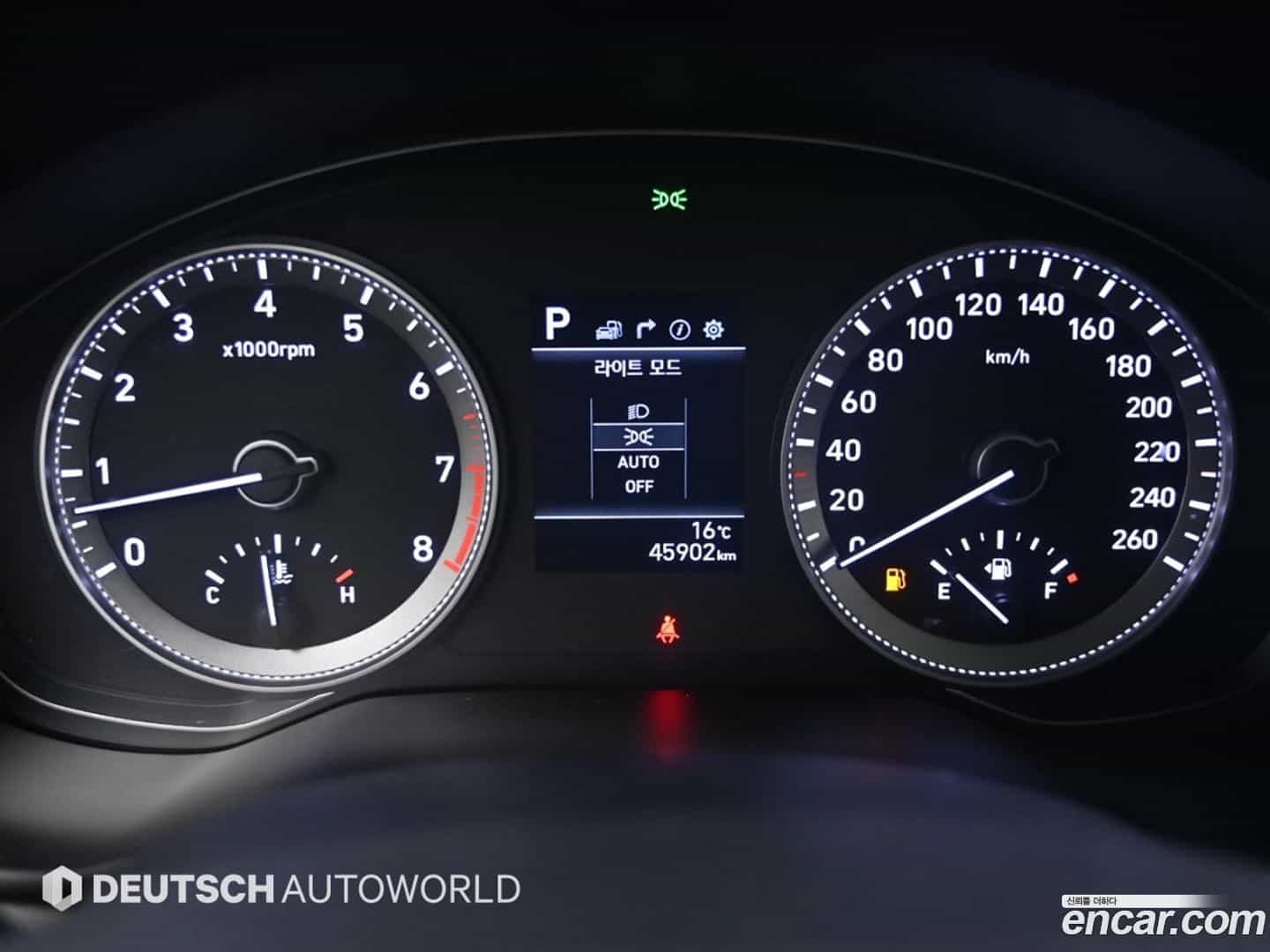 Grandeur Hyundai 2017.5-INNER-008