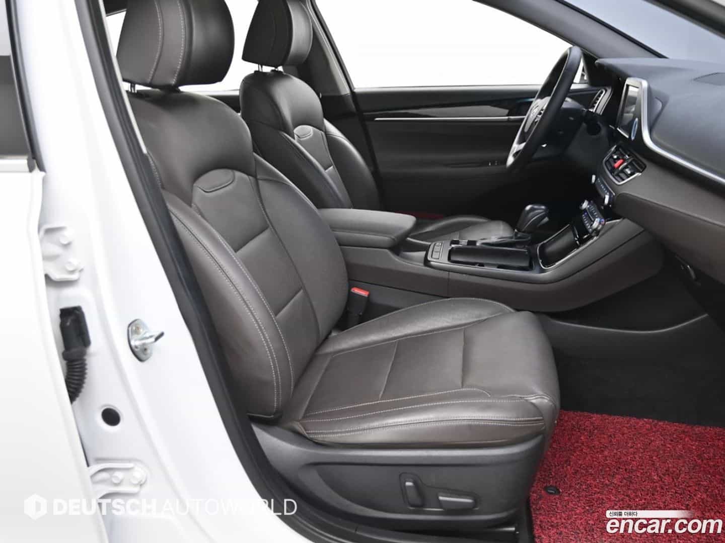 Grandeur Hyundai 2017.5-INNER-010