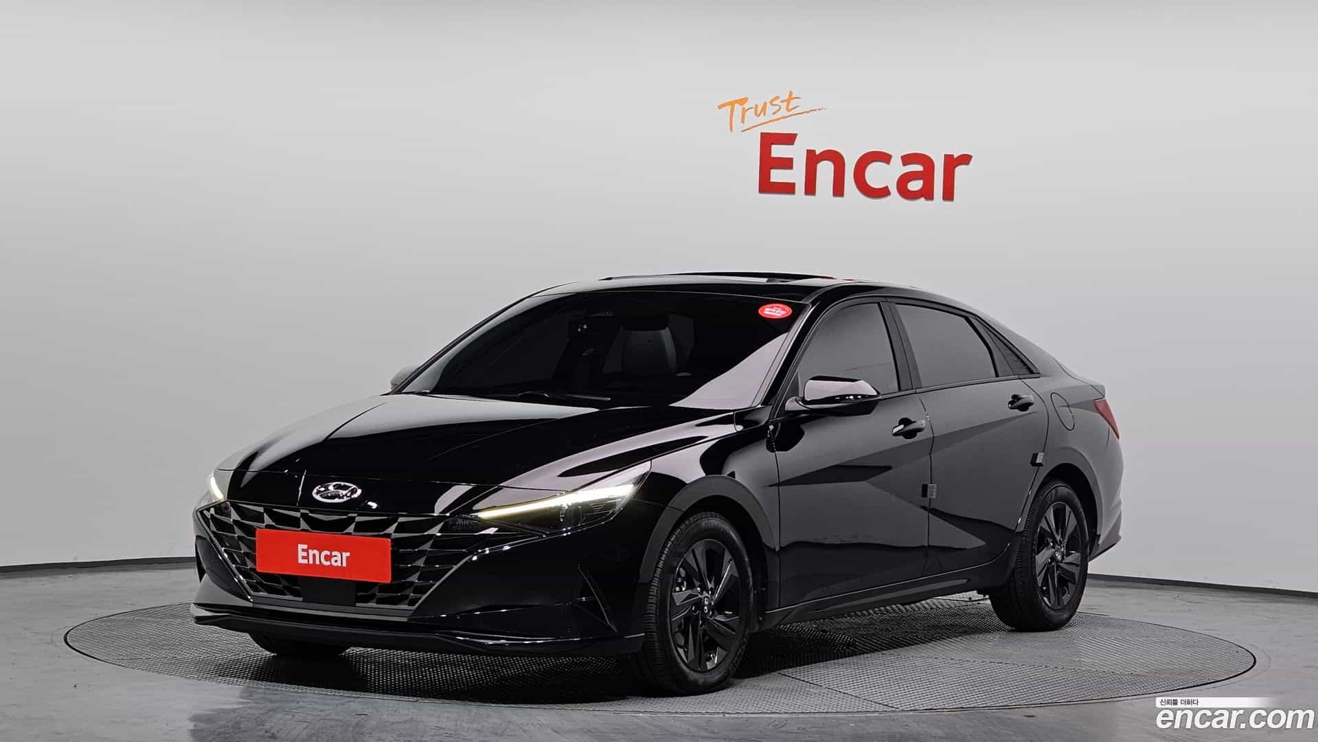 AVANTE Hyundai 2021.1-OUTER-001