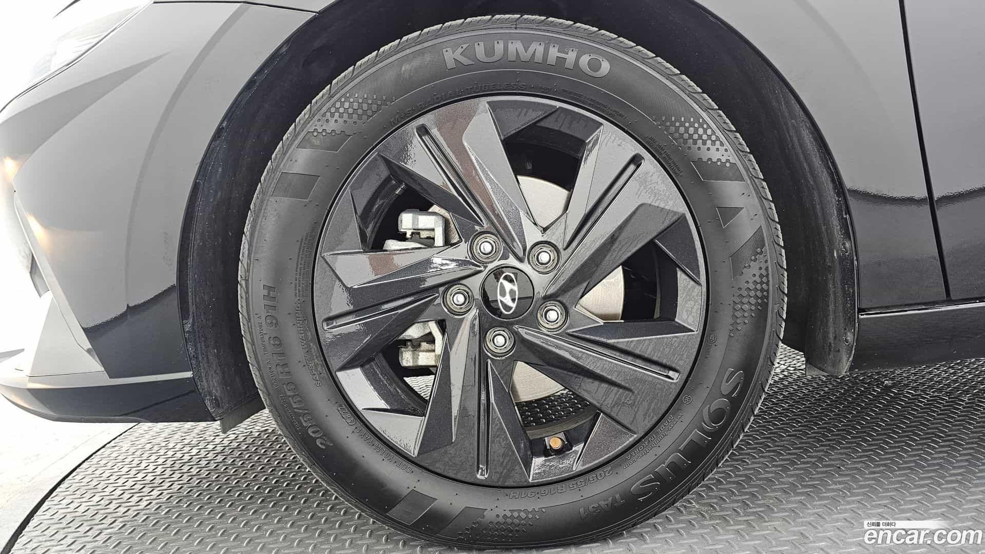 AVANTE Hyundai 2021.1-OUTER-005