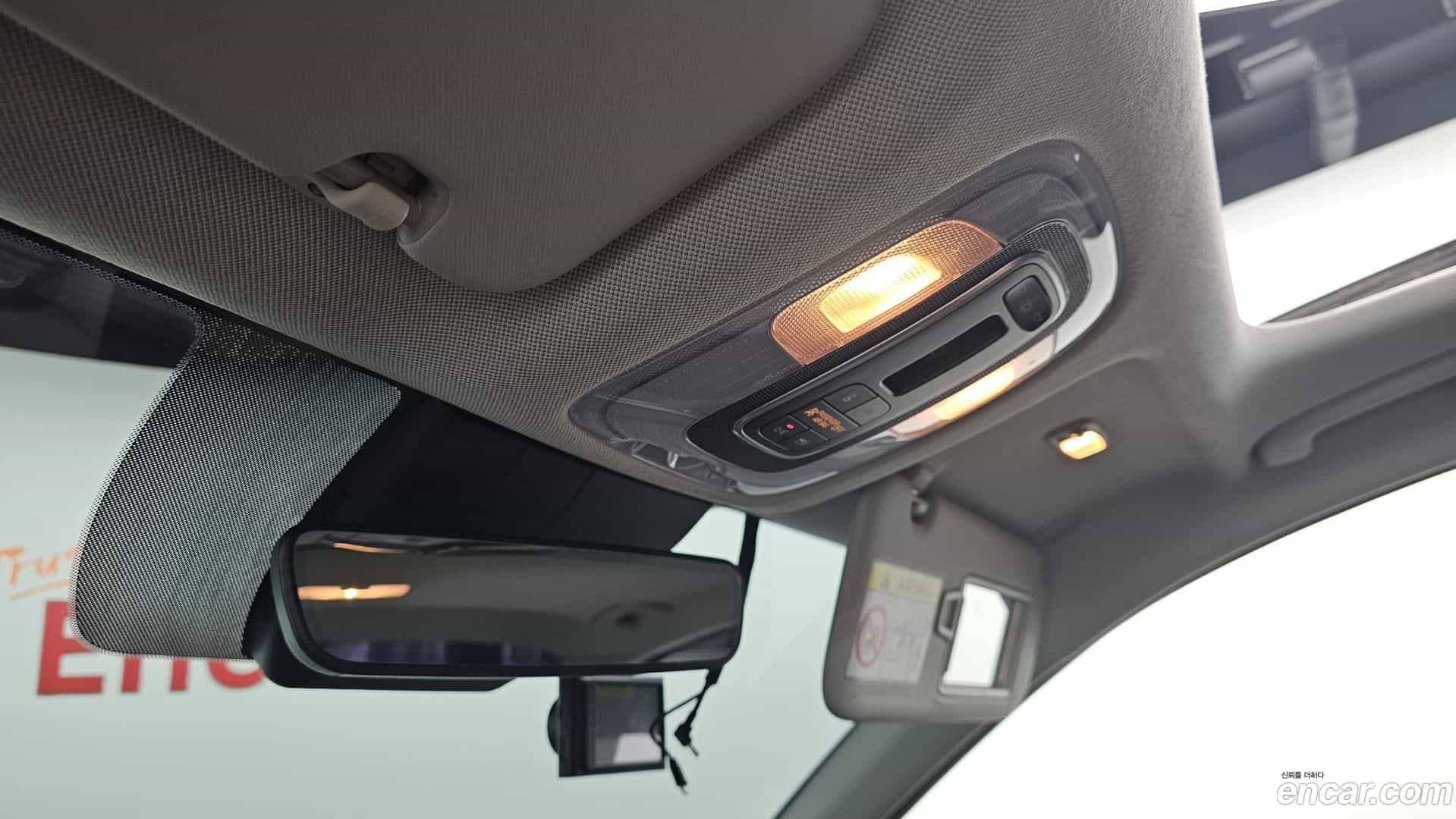 AVANTE Hyundai 2021.1-OPTION-021