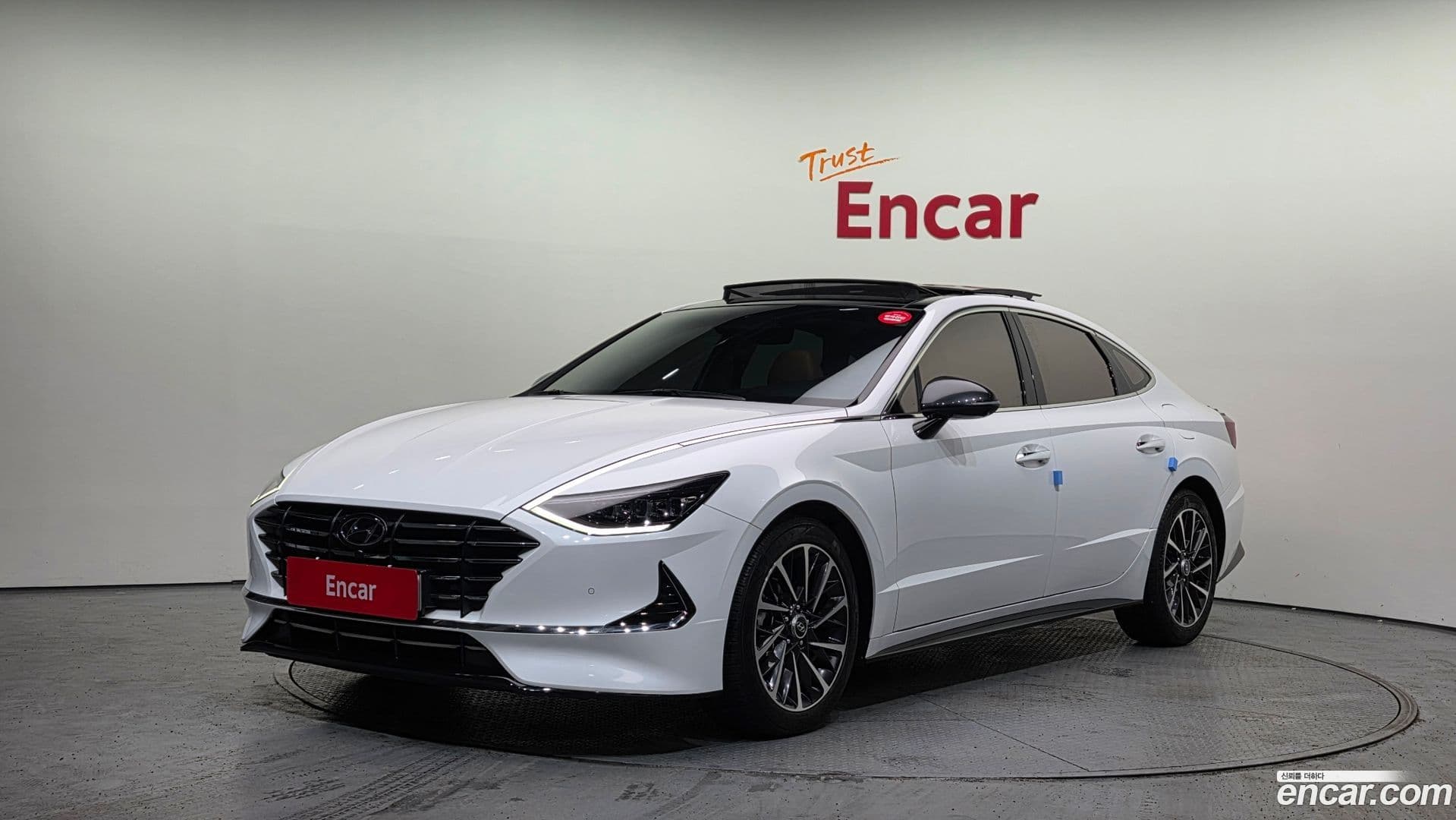 Main__Slider__Photo:Sonata Hyundai 2023.1-0