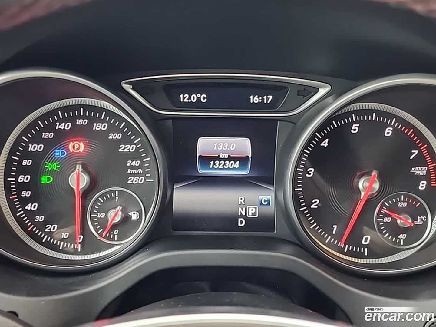 CLA-Class Mercedes-Benz 2017.4-OUTER-006