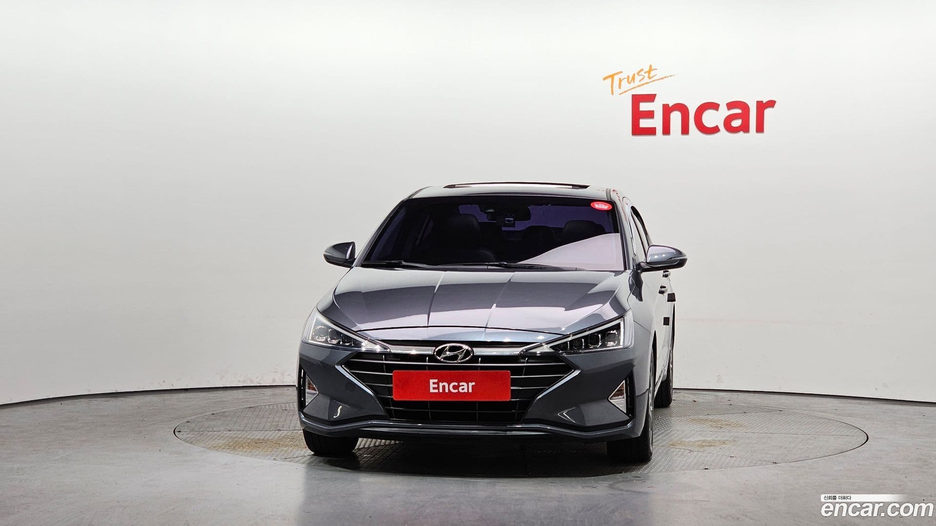 Main__Slider__Photo:AVANTE Hyundai 2019.2-2