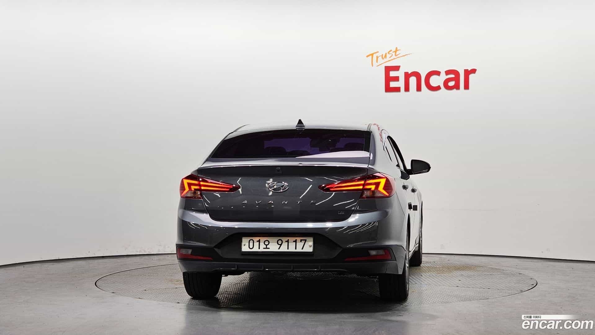 AVANTE Hyundai 2019.2-OUTER-004