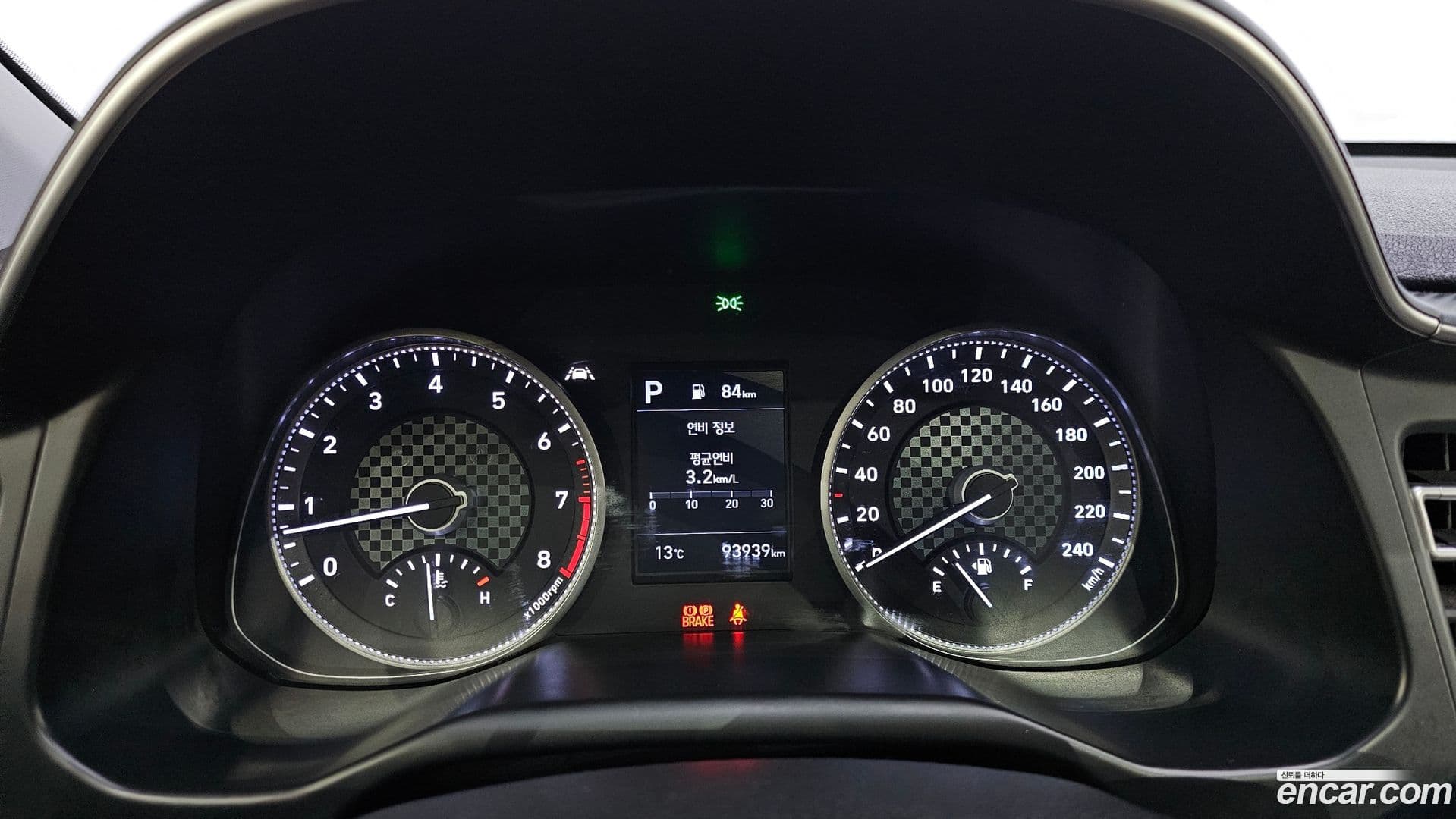 Main__Slider__Photo:AVANTE Hyundai 2019.2-7