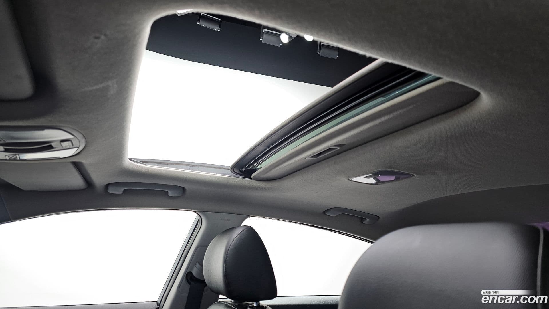 Main__Slider__Photo:AVANTE Hyundai 2019.2-14
