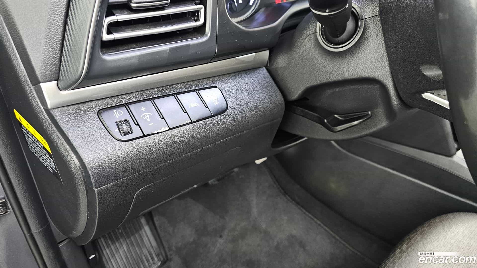 AVANTE Hyundai 2019.2-OPTION-023
