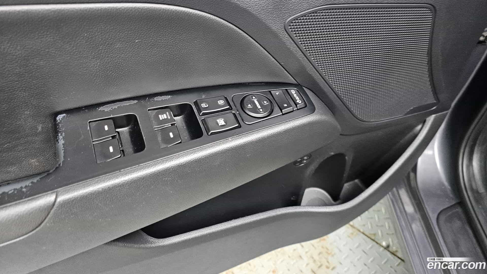 AVANTE Hyundai 2019.2-OPTION-024