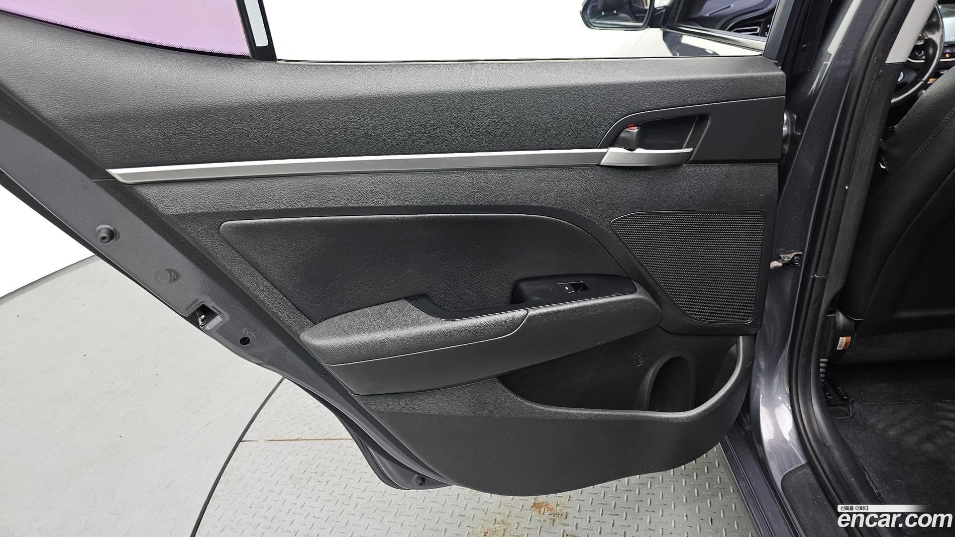 Main__Slider__Photo:AVANTE Hyundai 2019.2-24