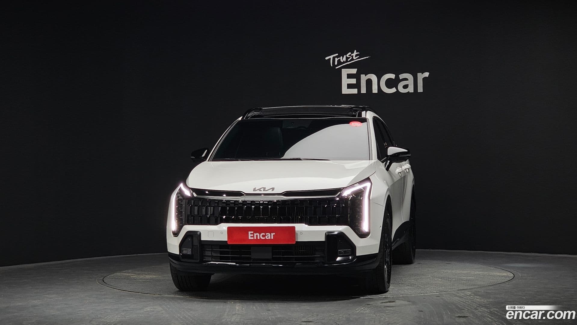 Main__Slider__Photo:Sportage Kia 2025.0-2