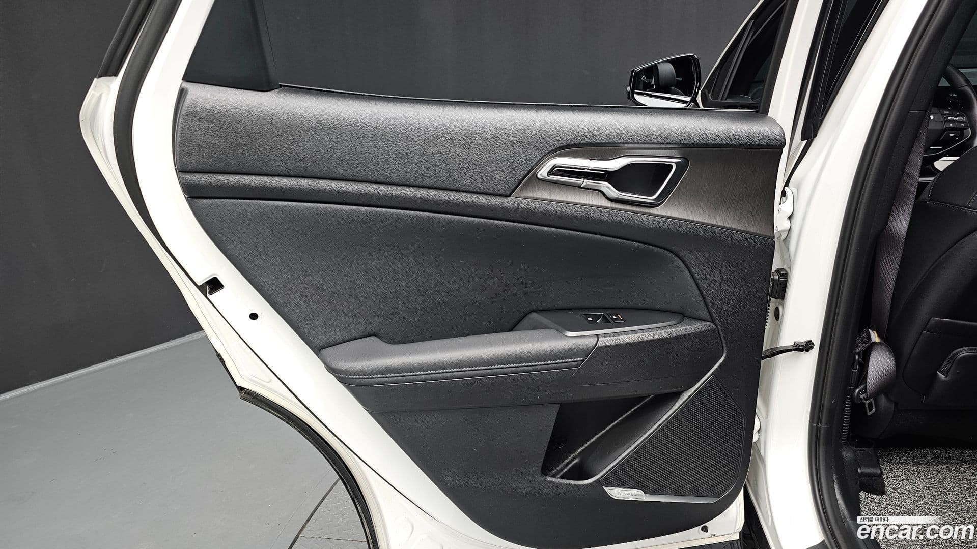 Main__Slider__Photo:Sportage Kia 2025.0-24