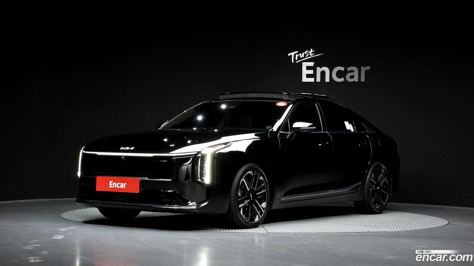 Main__Slider__Photo:K8 Kia 2024.9-0