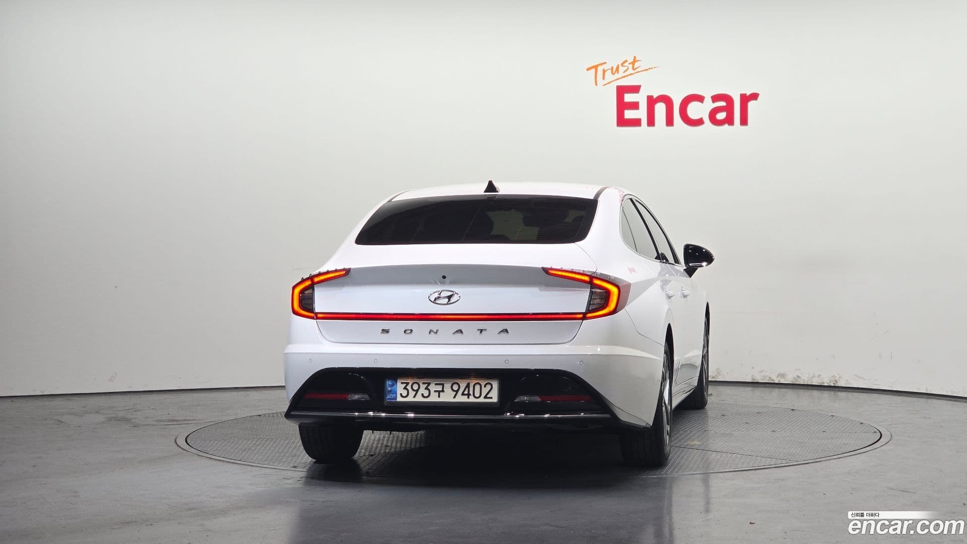 Main__Slider__Photo:Sonata Hyundai 2022.2-3