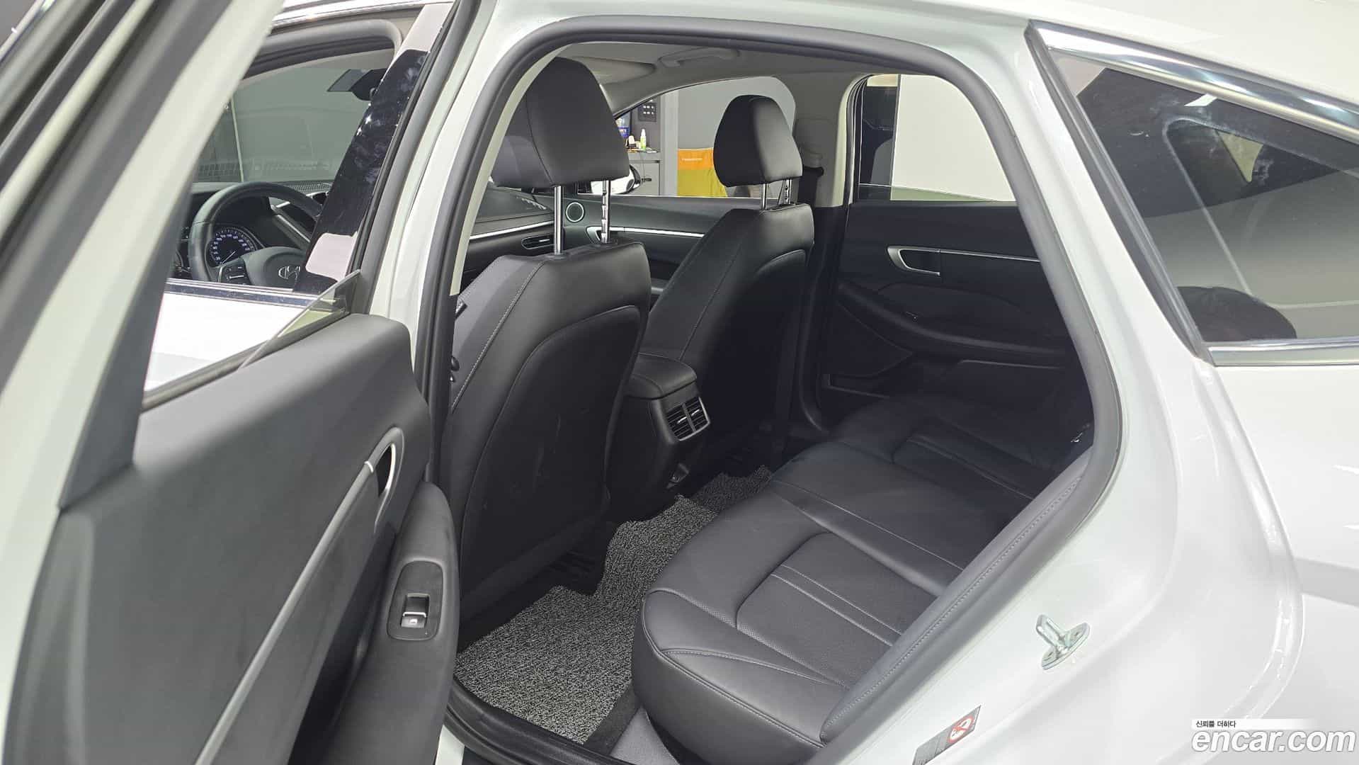 Sonata Hyundai 2022.2-OPTION-015
