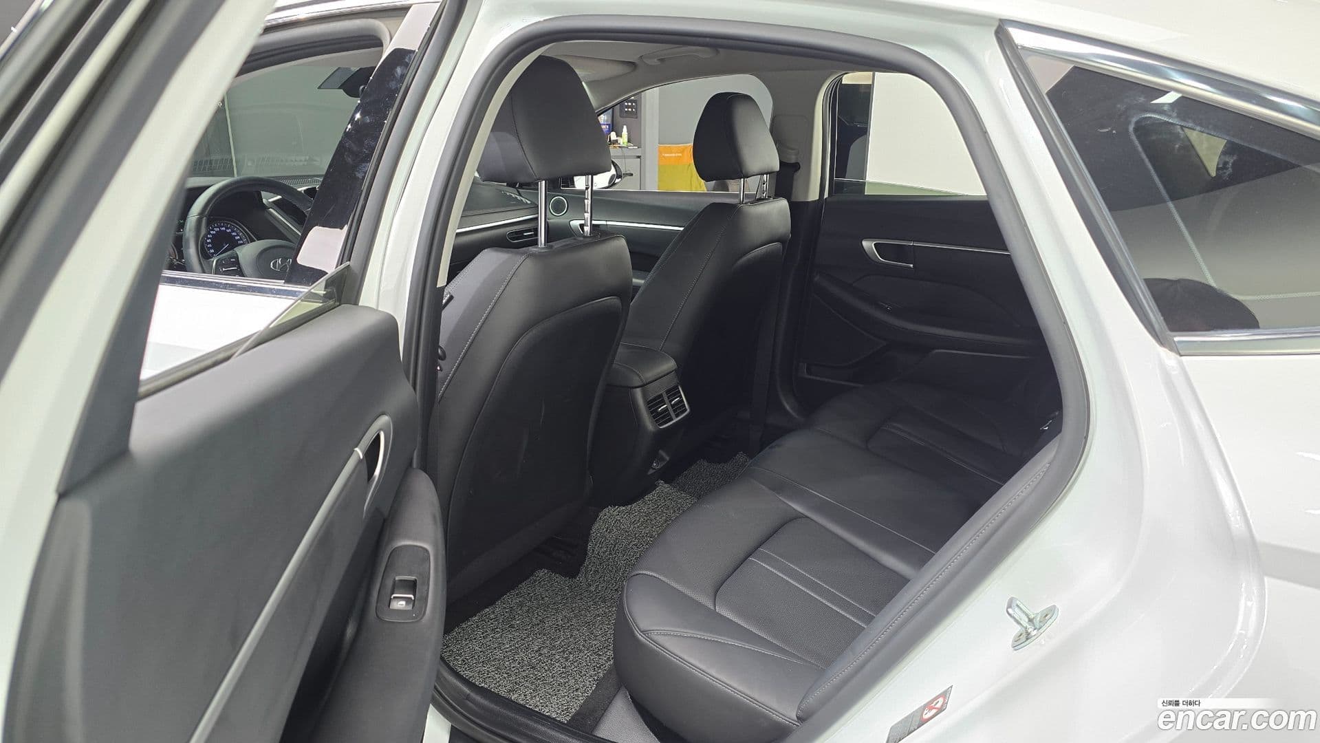 Main__Slider__Photo:Sonata Hyundai 2022.2-10