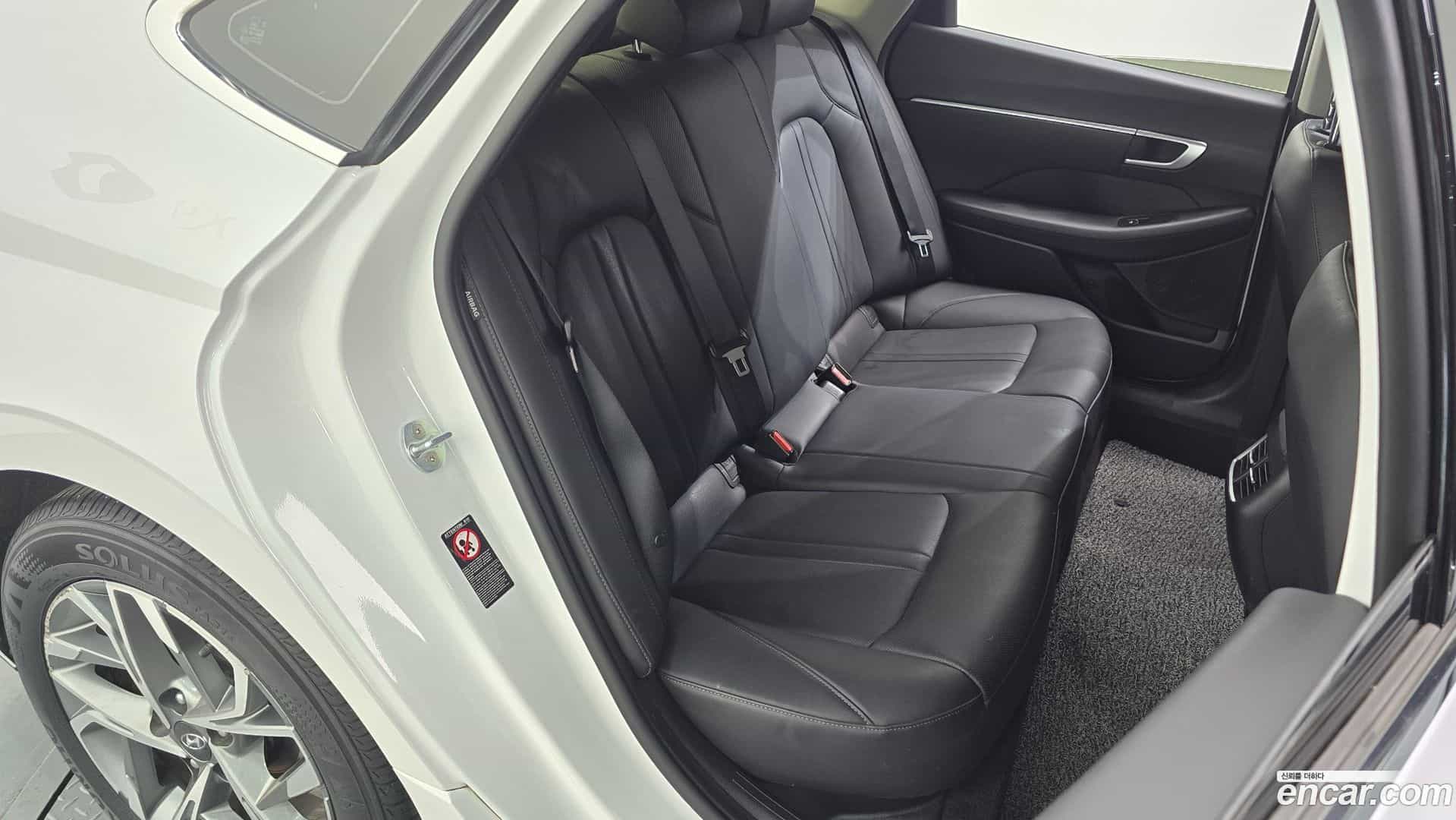 Sonata Hyundai 2022.2-INNER-036