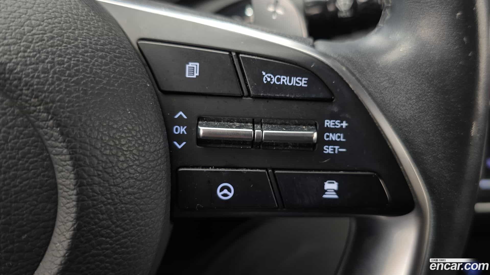 Sonata Hyundai 2022.2-OPTION-043