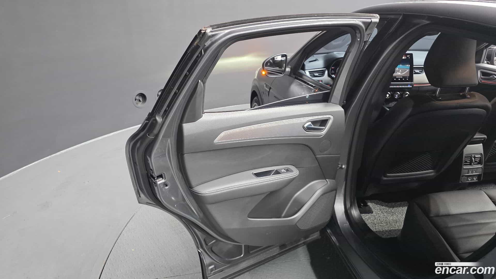 XM3 Renault Korea 2022.9-INNER-035