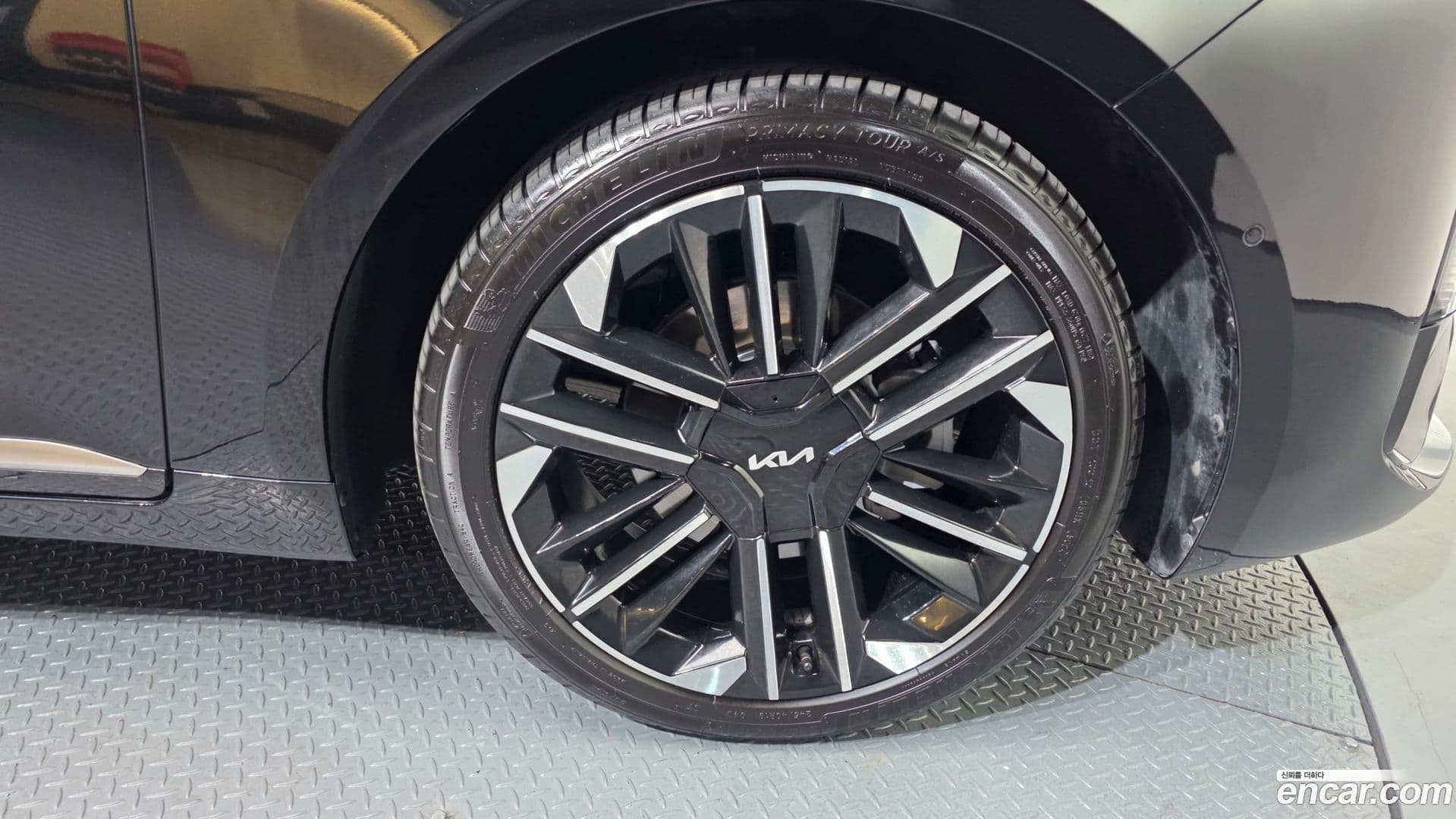 Main__Slider__Photo:K8 Kia 2025.2-20