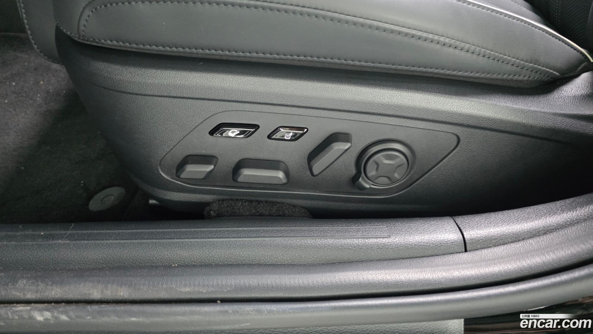 Main__Slider__Photo:K8 Kia 2025.2-31