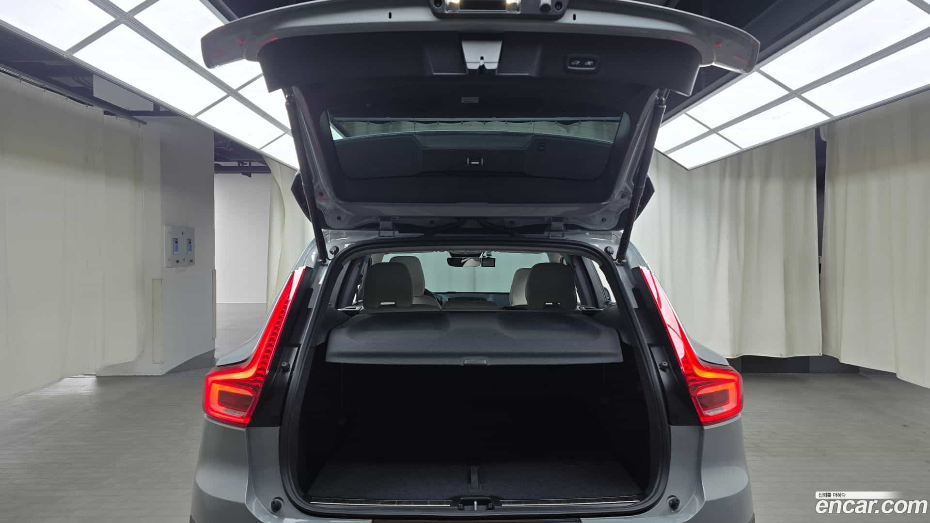 XC40 Volvo 2024.0-OPTION-024