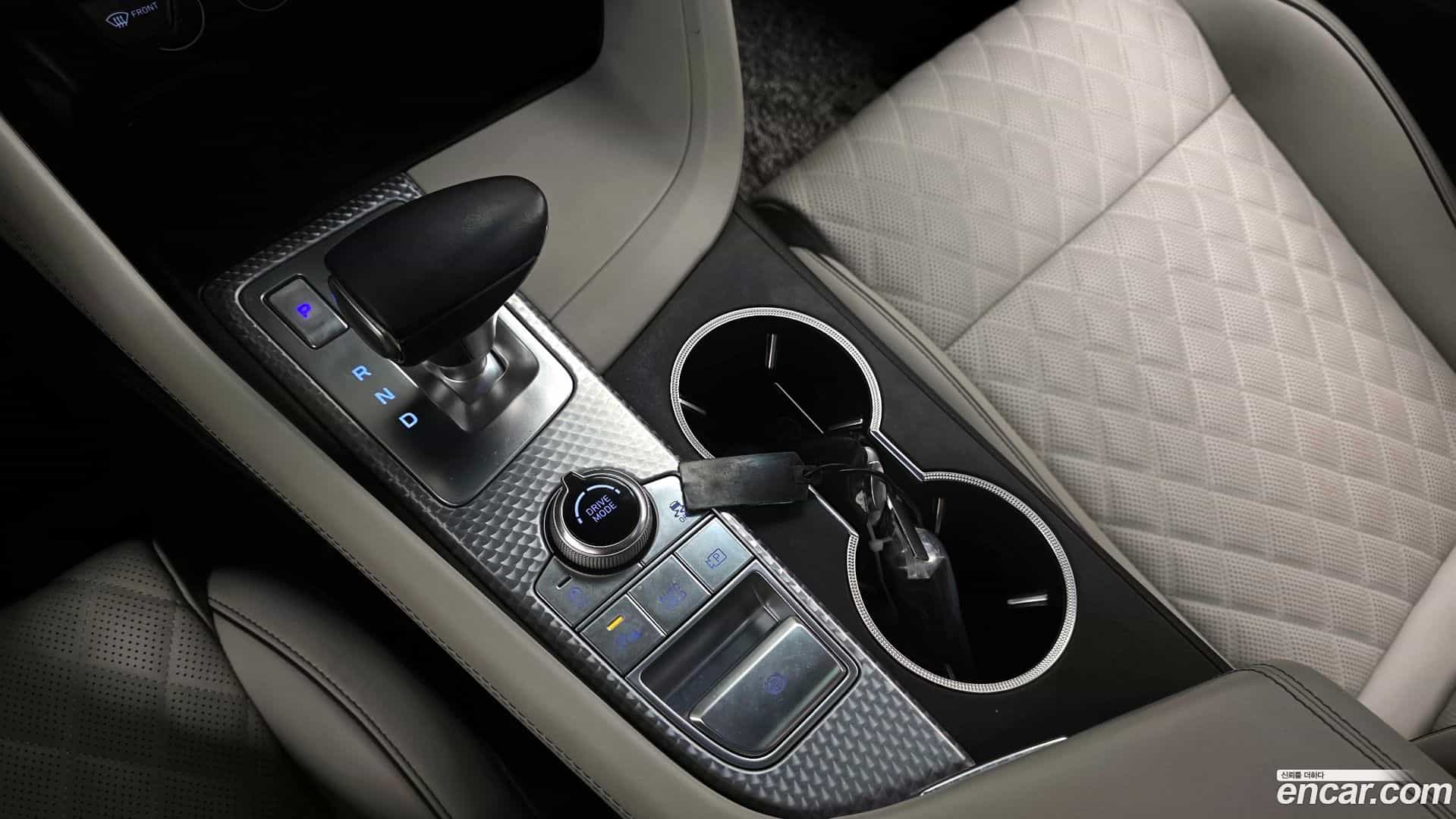 G70 Genesis 2021.1-INNER-009