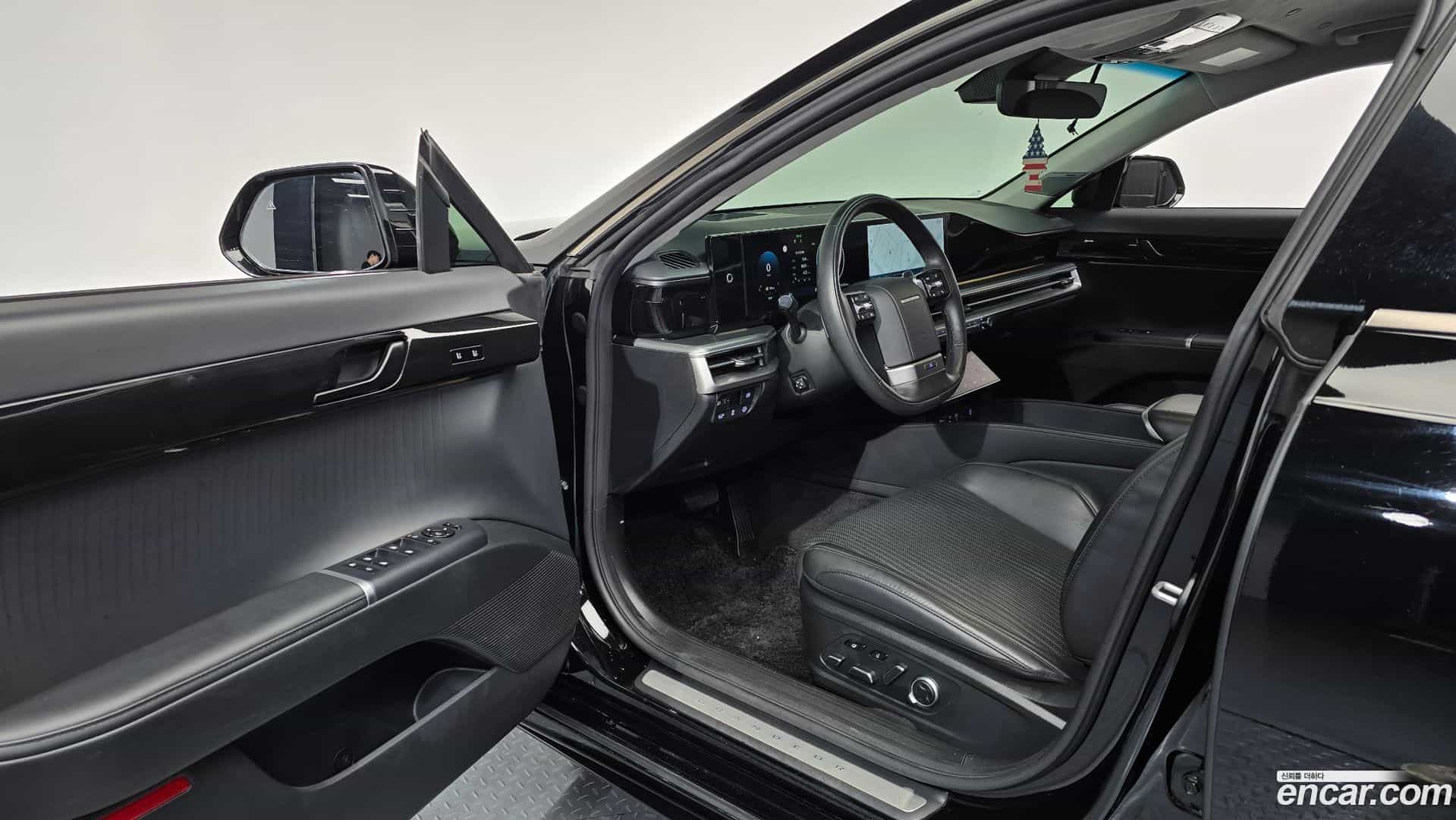 Grandeur Hyundai 2023.4-INNER-010