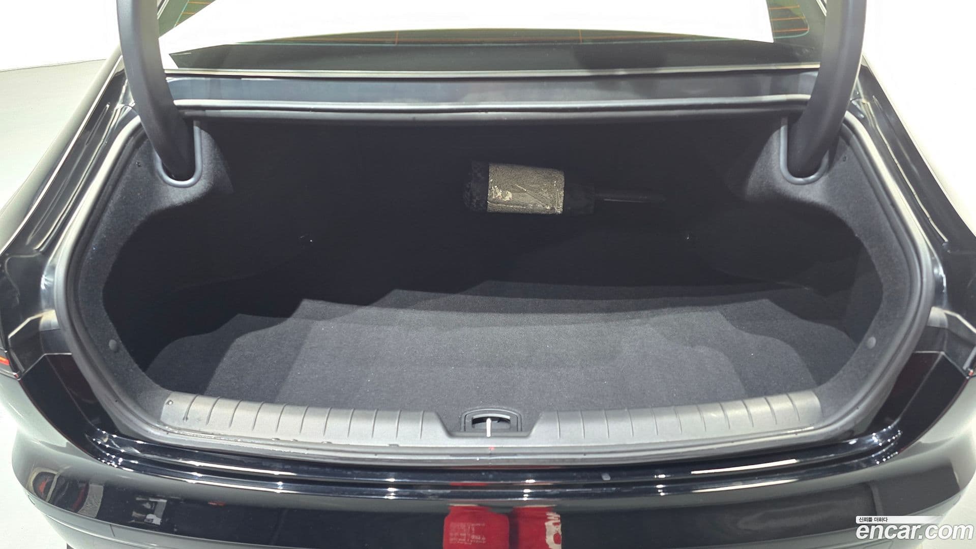 Main__Slider__Photo:Grandeur Hyundai 2023.4-19
