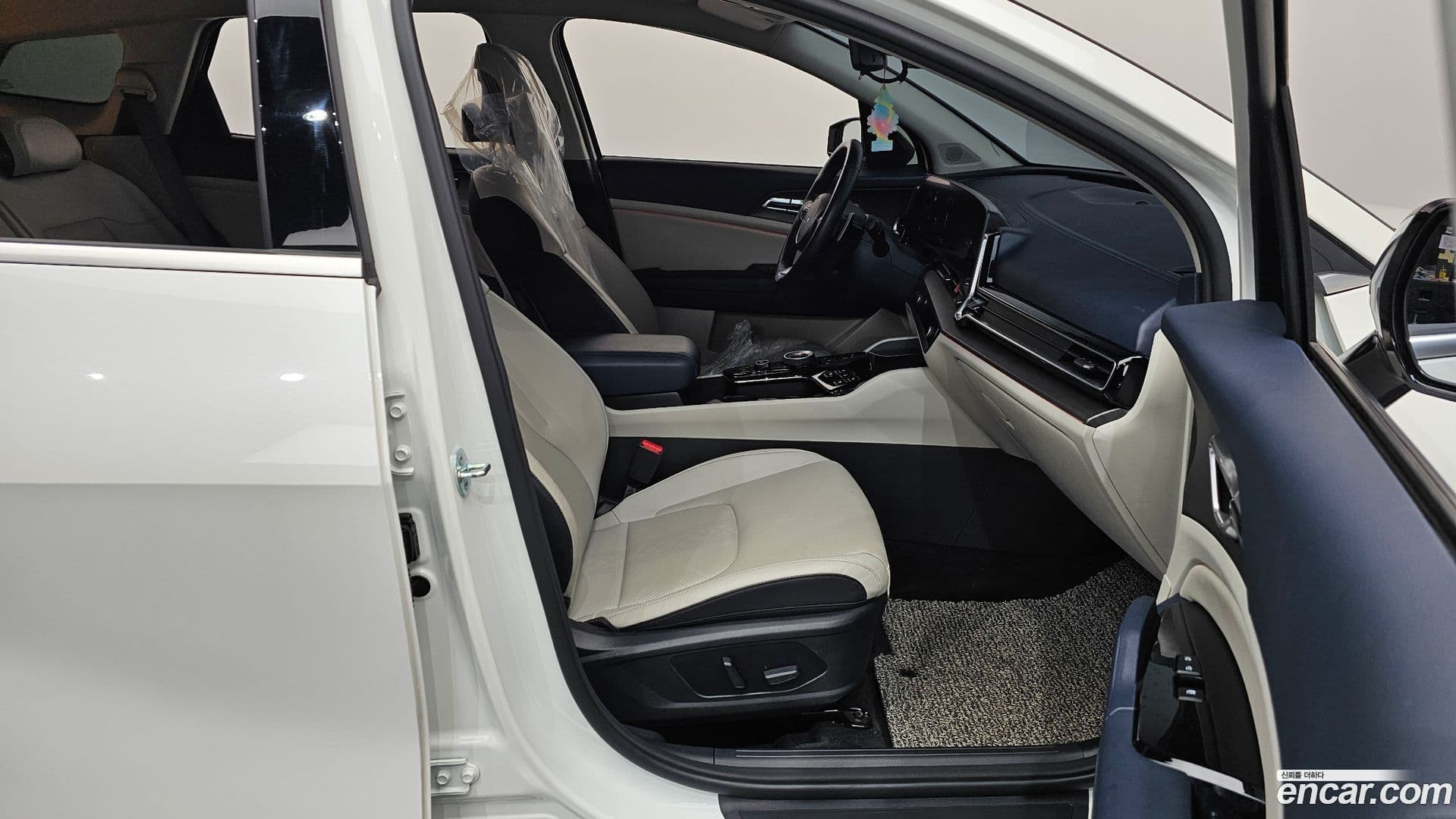 Main__Slider__Photo:Sportage Kia 2022.3-10