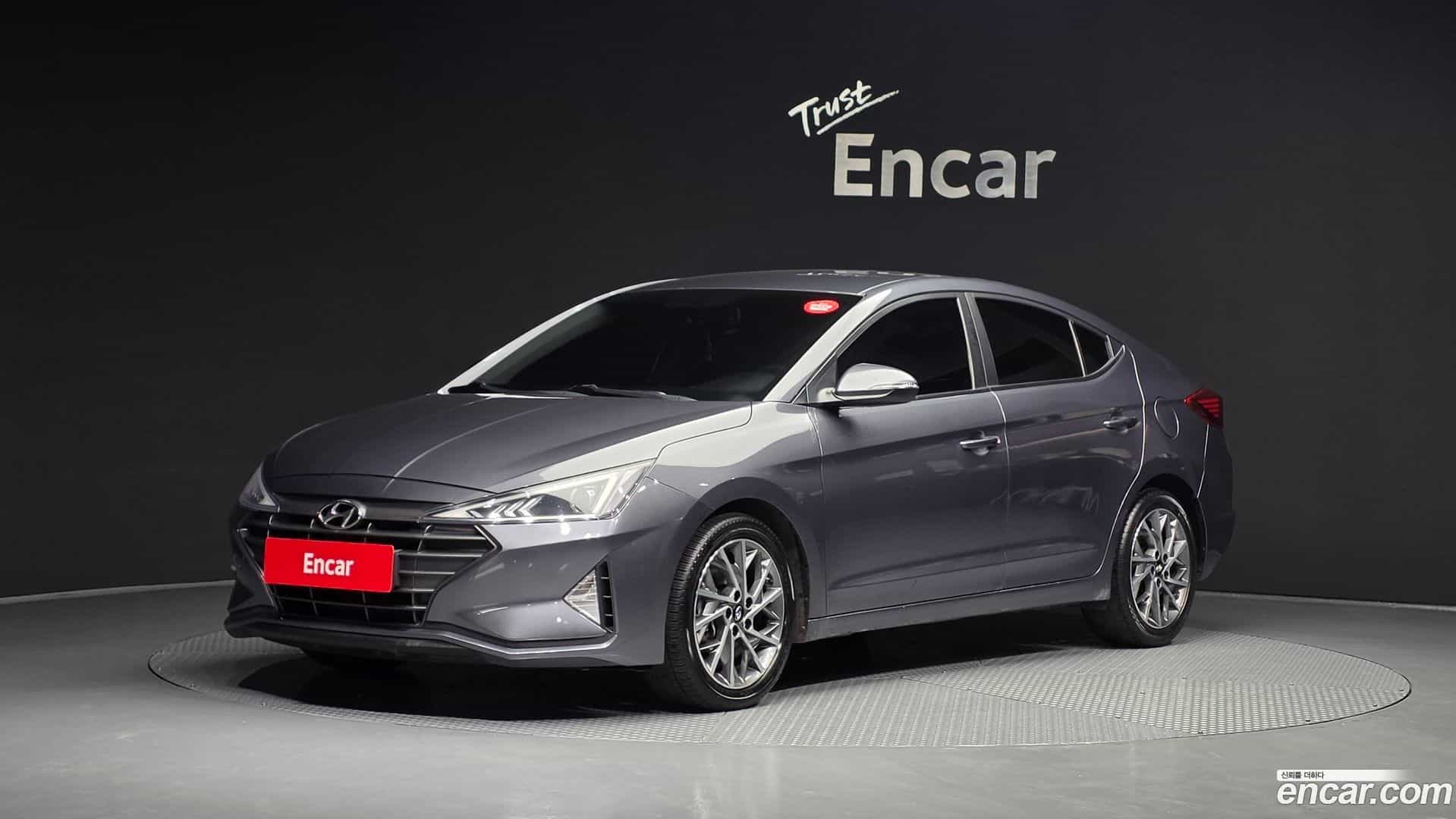 AVANTE Hyundai 2019.5-OUTER-001