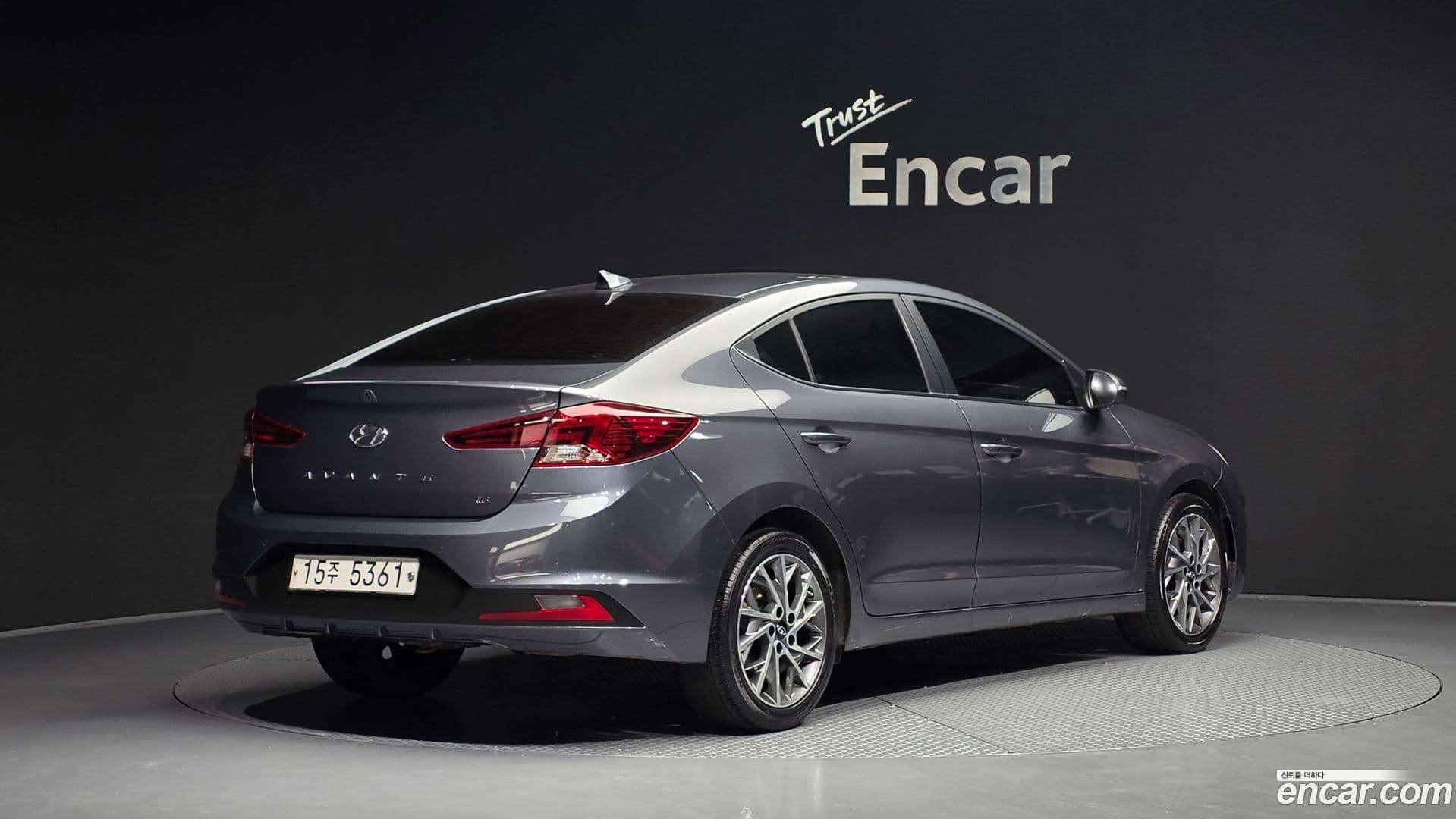 Main__Slider__Photo:AVANTE Hyundai 2019.5-1