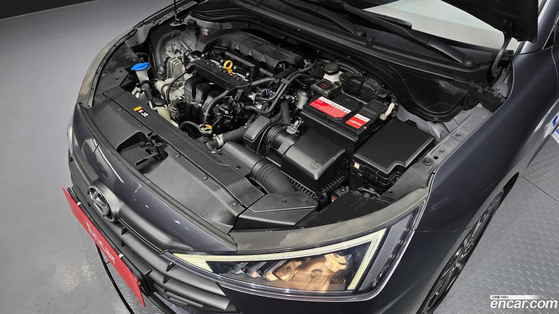AVANTE Hyundai 2019.5-OUTER-006