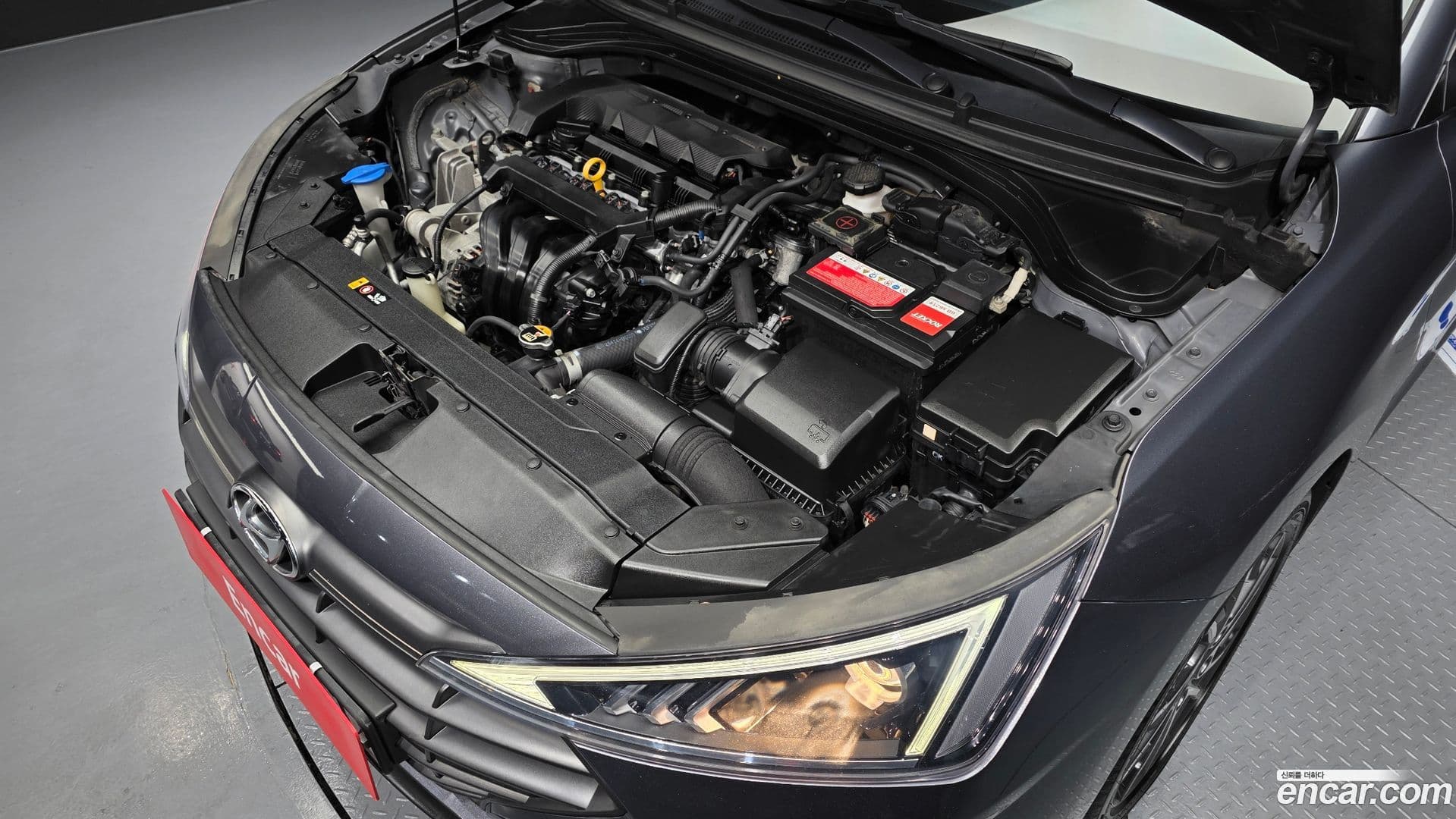 Main__Slider__Photo:AVANTE Hyundai 2019.5-5