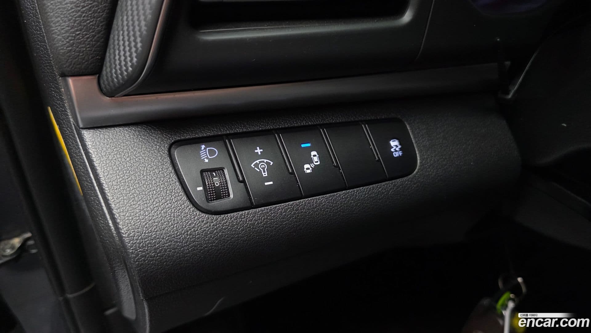 Main__Slider__Photo:AVANTE Hyundai 2019.5-17