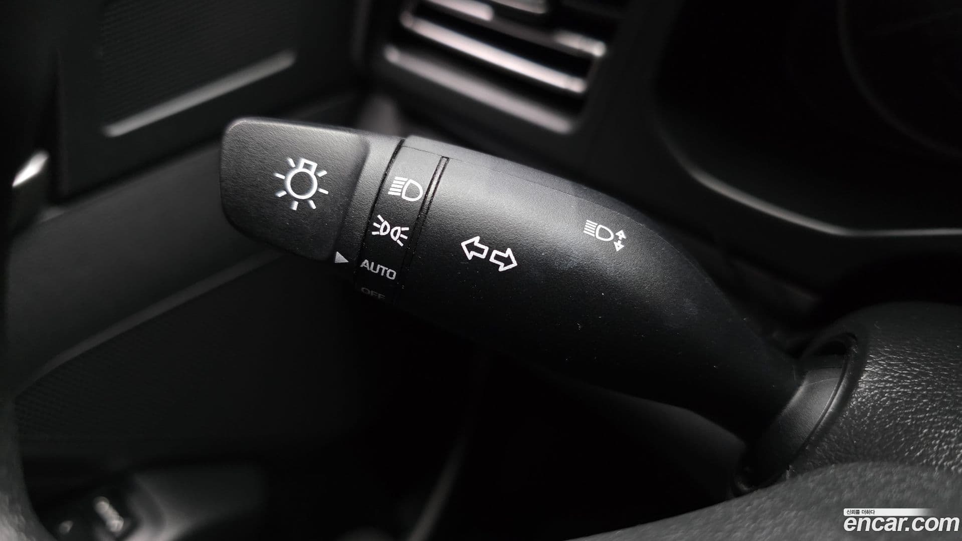 Main__Slider__Photo:AVANTE Hyundai 2019.5-18