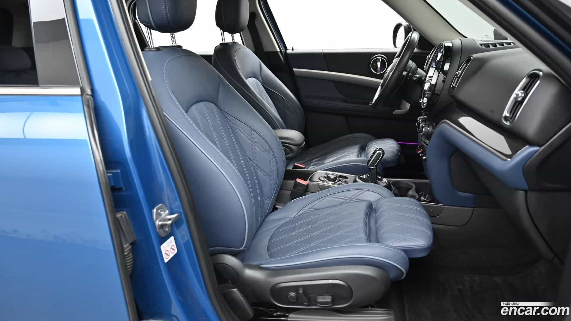 Countryman Mini 2023.3-INNER-010
