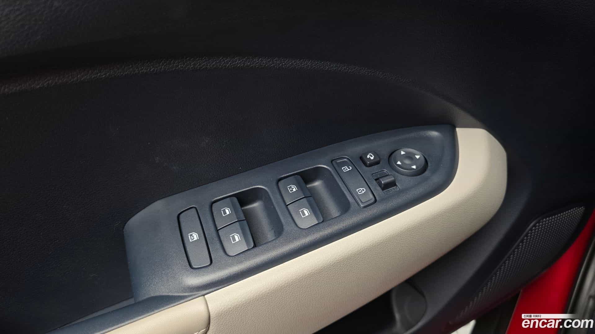 Venue Hyundai 2022.4-OPTION-022
