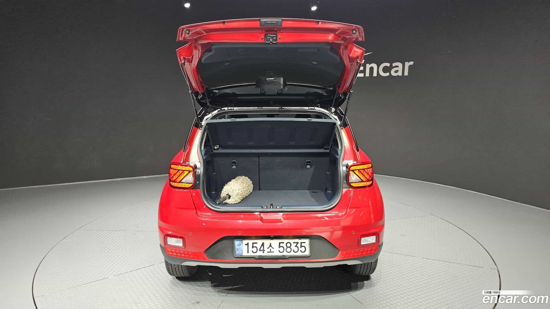 Venue Hyundai 2022.4-OPTION-043