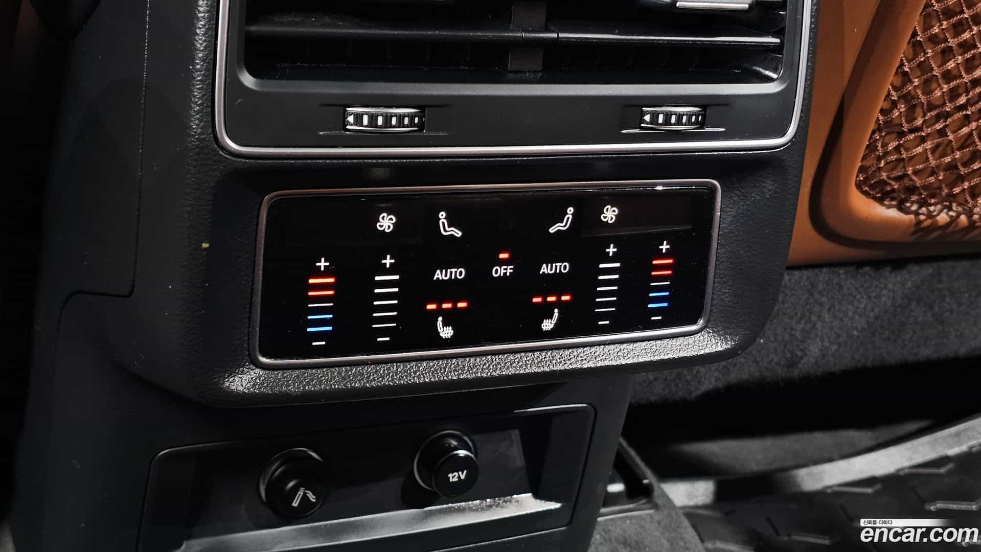 Q7 Audi 2021.0-OPTION-040