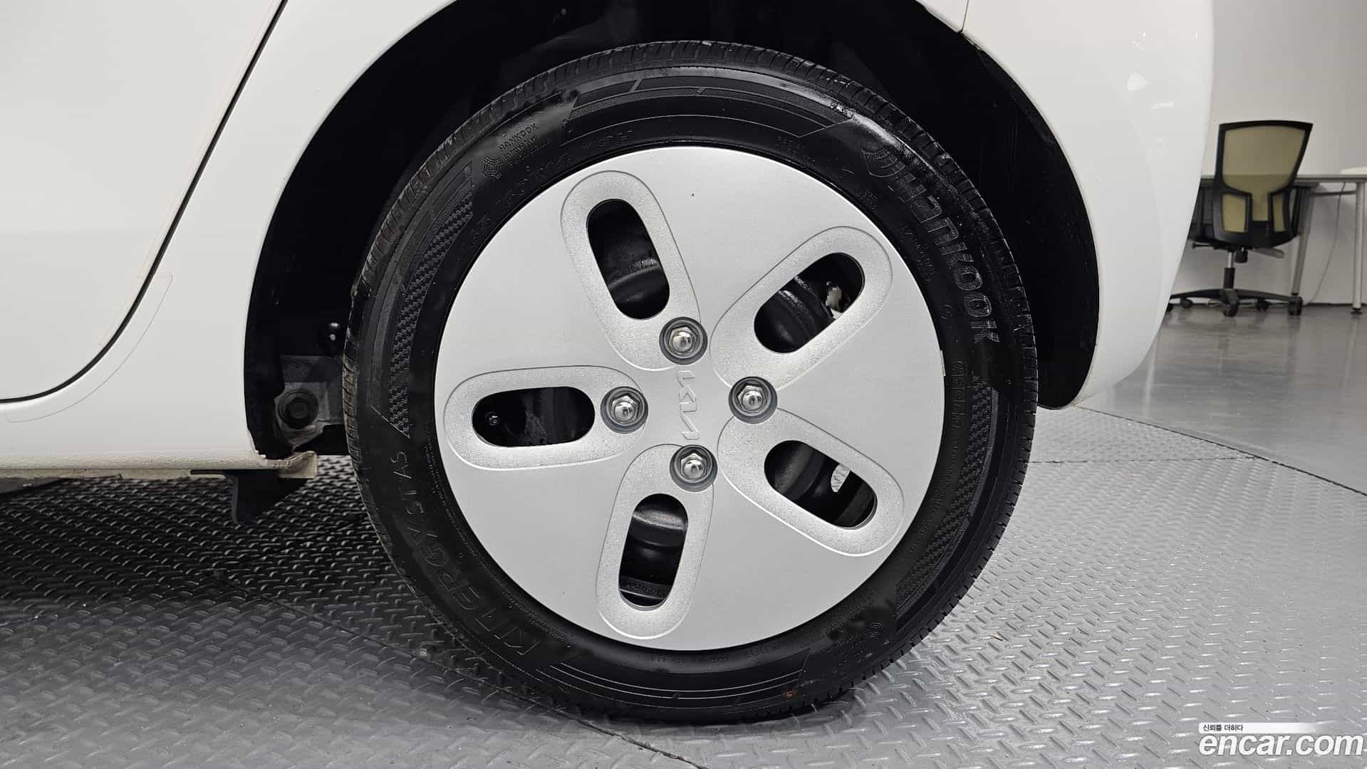 RAY Kia 2024.10-OUTER-031