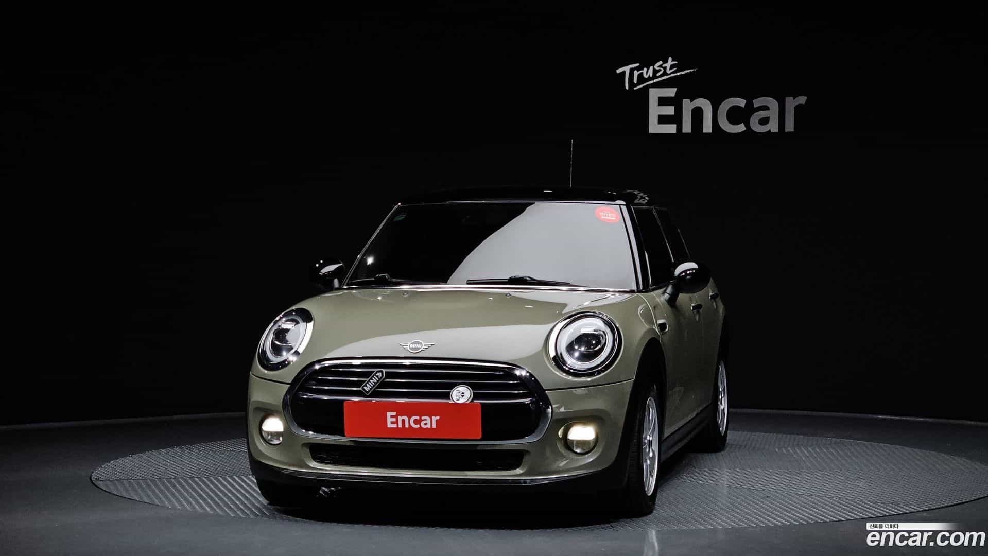 Cooper Mini 2018.8-OUTER-003