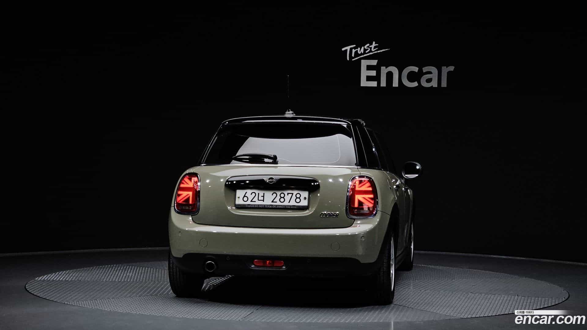 Cooper Mini 2018.8-OUTER-004