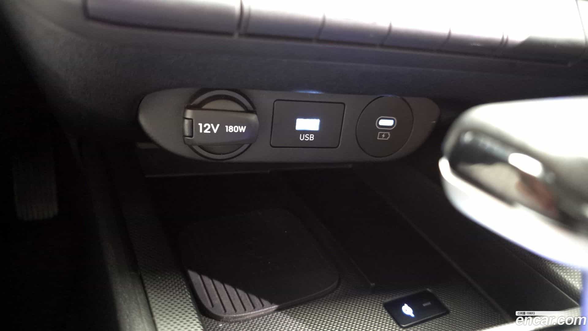AVANTE Hyundai 2023.3-OPTION-024