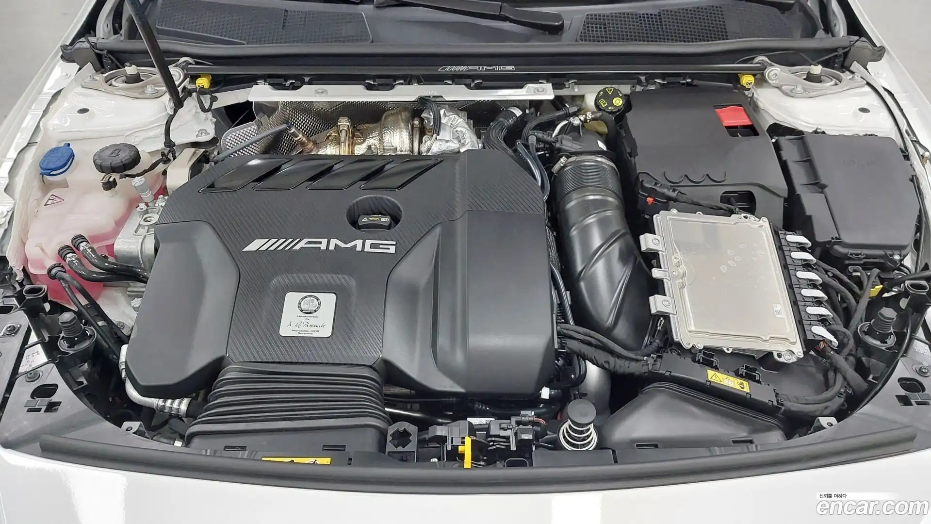 CLA-Class Mercedes-Benz 2024.7-OUTER-006