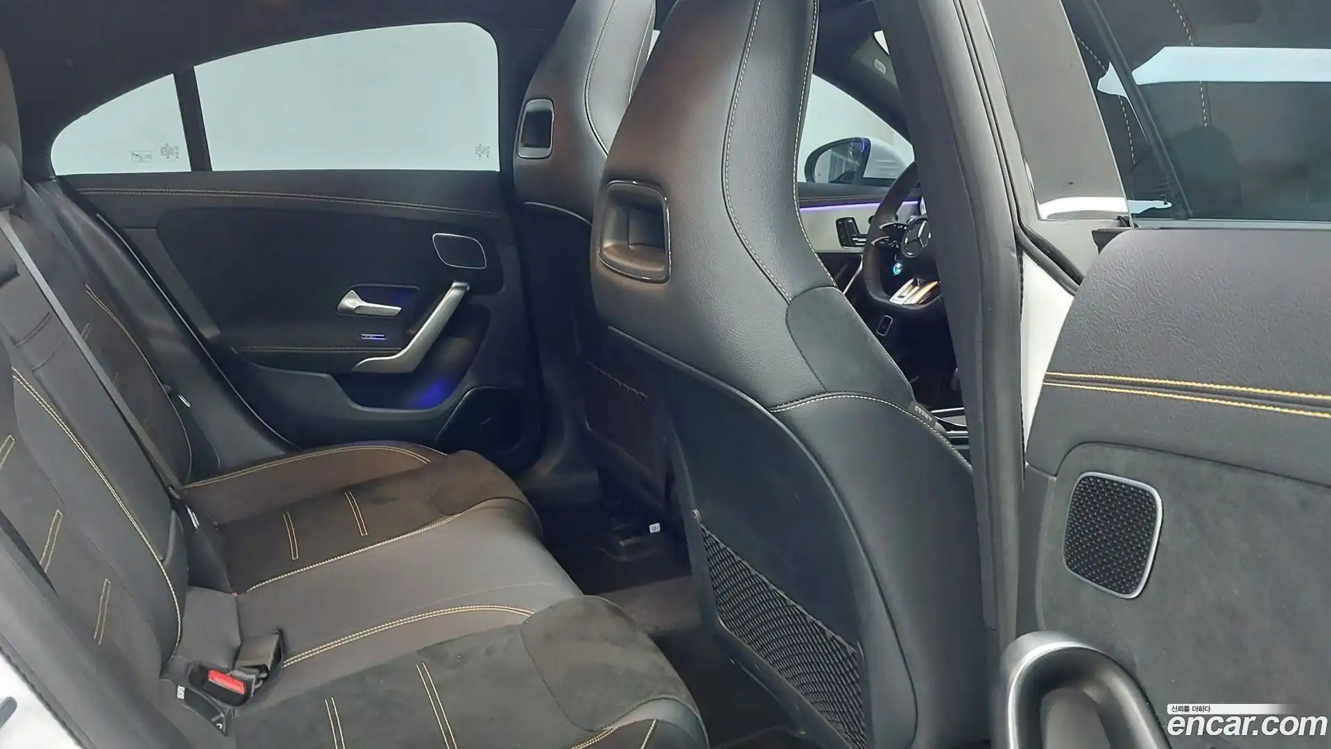 CLA-Class Mercedes-Benz 2024.7-INNER-010